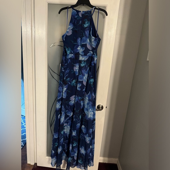 BA by Betsy &Adam Gown - Picture 5 of 10